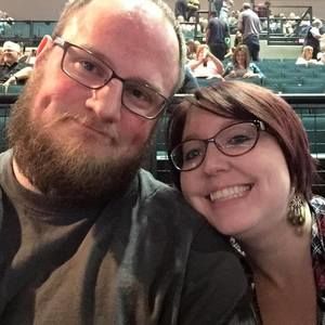 Meet your Posher, Christina